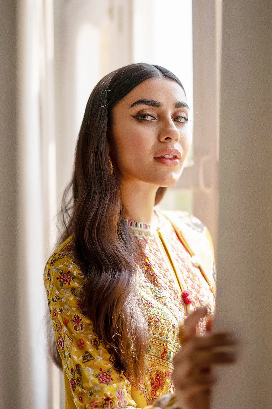 Élan Luxury Lawn Collection 2022 – EL22-13 B (MIRZETA)
