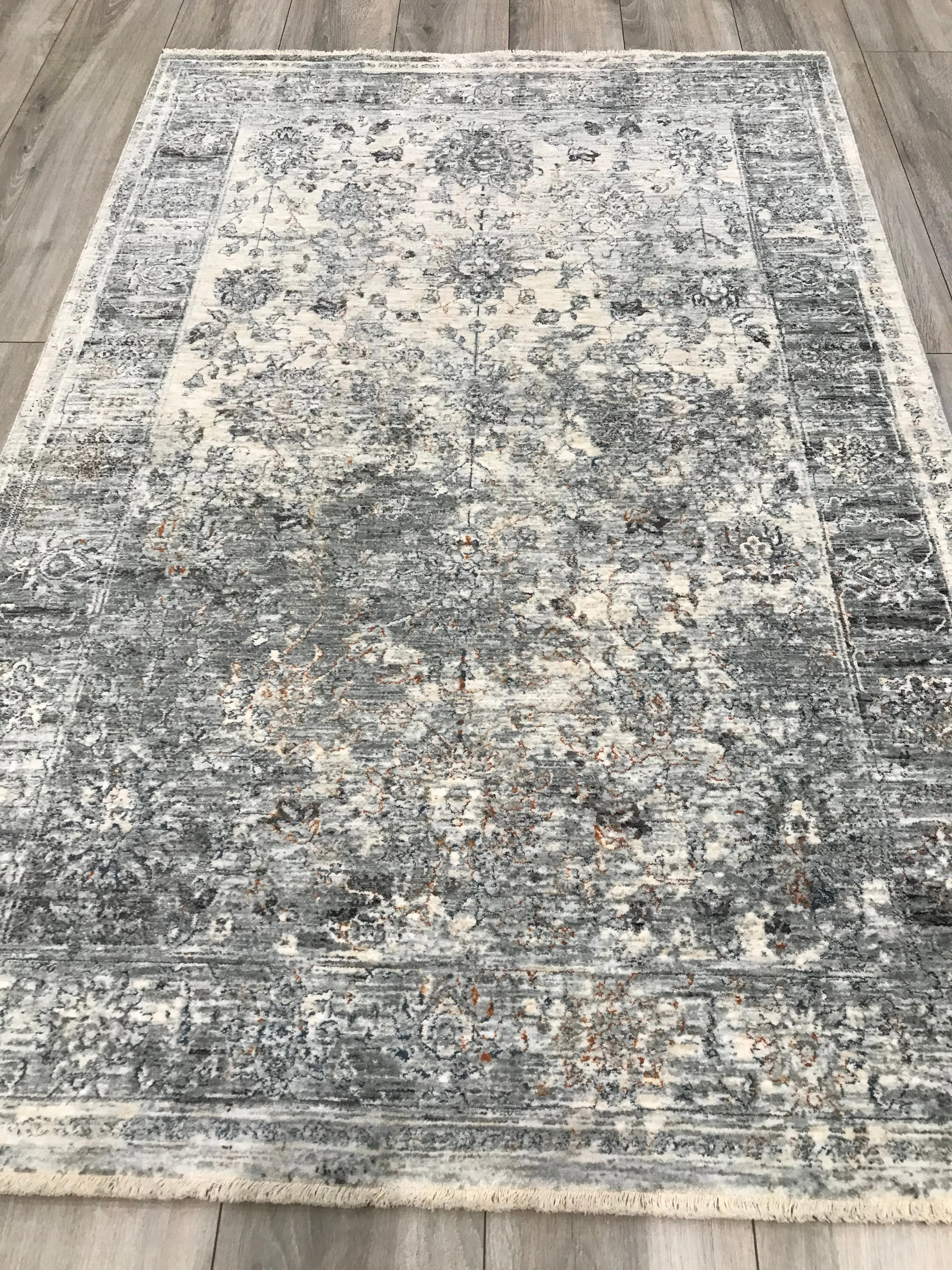 Turkish Luxury Luxury 1.5M 4x6